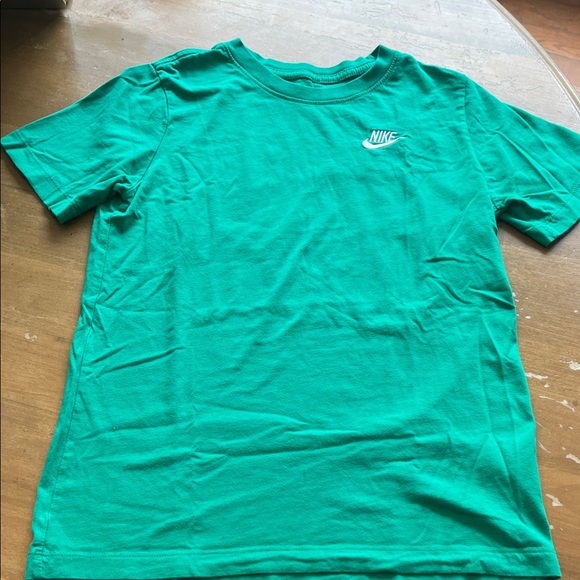Nike Other - Nike Emerald Green Tee